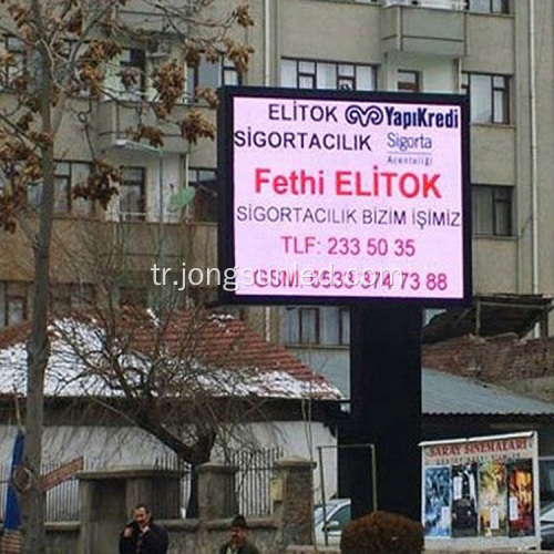 Dış Mekan LED Ekranlı Reklam Görüntüleme Etkinliği